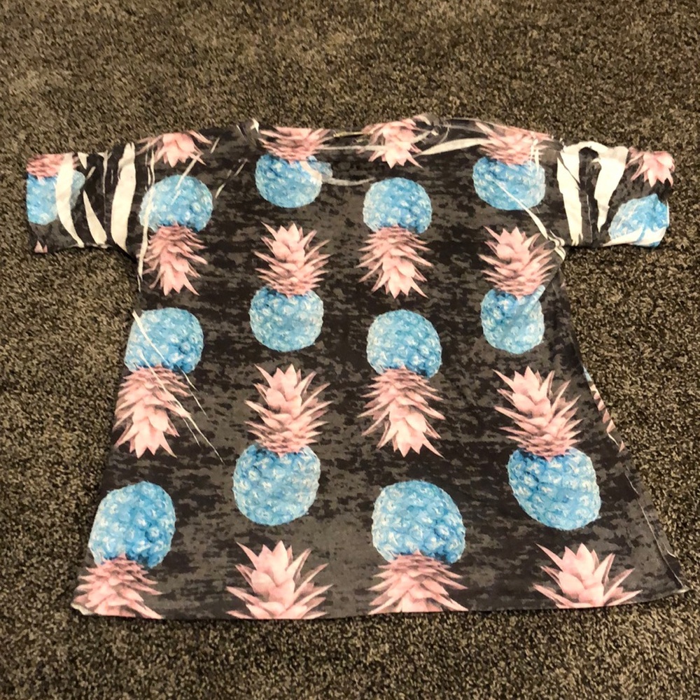 Psychedelic pineapple t-shirt